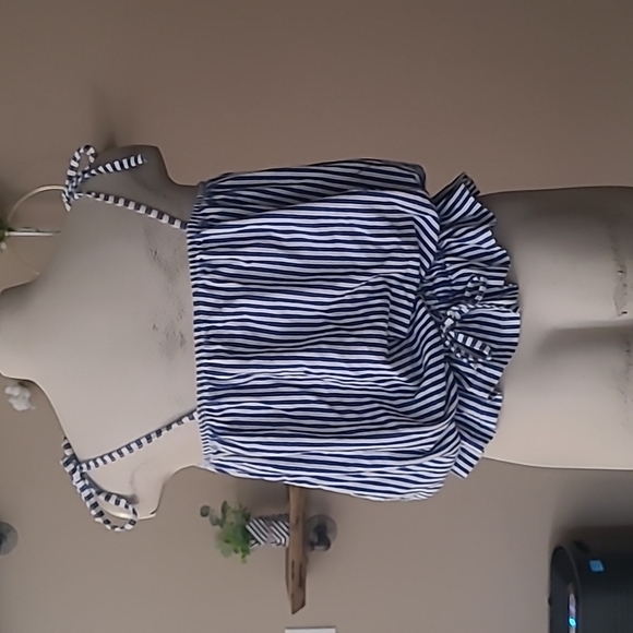 Tie Strap and Tie Waist Top - Picture 6 of 9